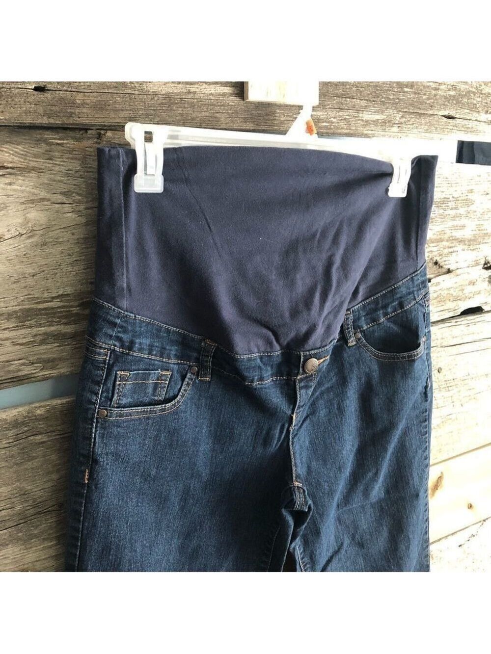 Thyme maternity size large dark wash jeans - Picture 2 of 6
